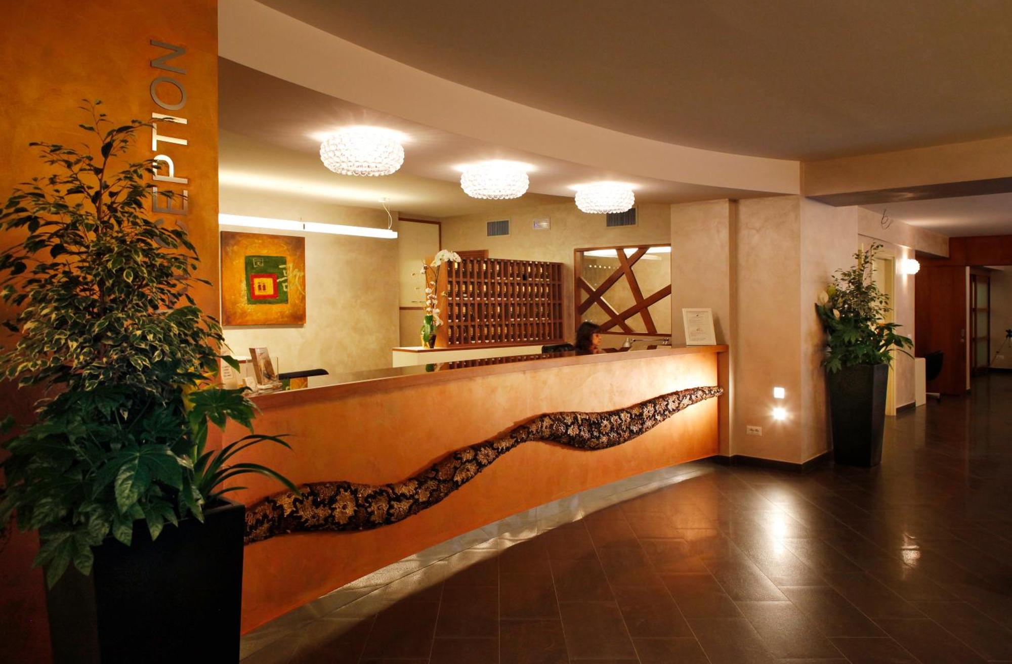 Hotel Monte Rosa Chiavari Esterno foto